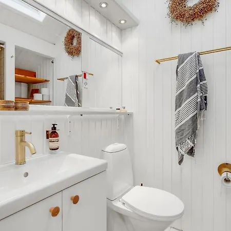 Pet Friendly In Romo With Kitchen Holiday home *