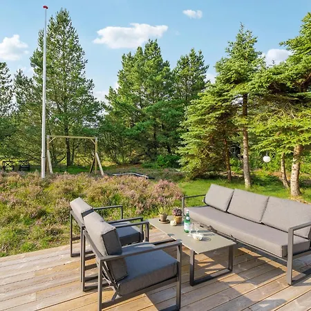 Holiday home Pet Friendly In Romo With Kitchen